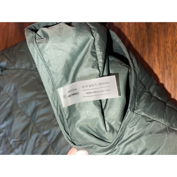 Outdoor Voices SoftShield Liner Down Jacket Unisex Size Medium Green Trails - Picture 7 of 7